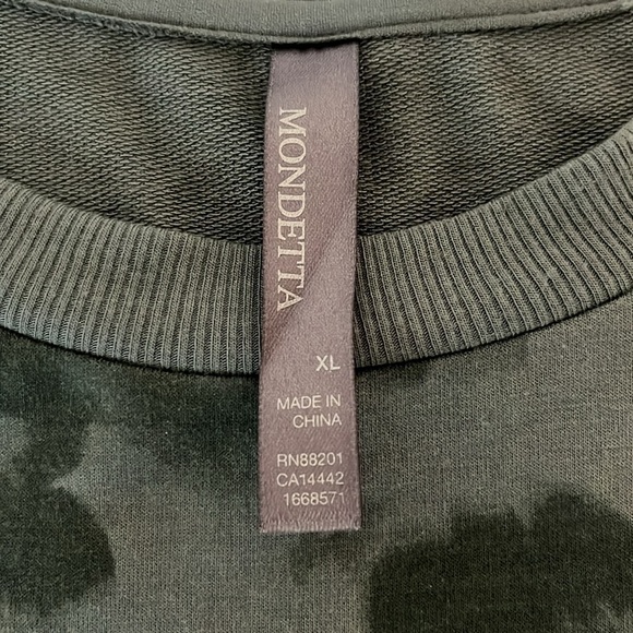Mondetta Lightweight Active Top Sweatshirt Army Green Print Women’s XL - Picture 7 of 13